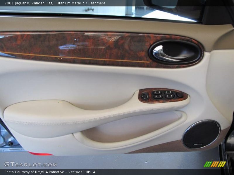 Titanium Metallic / Cashmere 2001 Jaguar XJ Vanden Plas