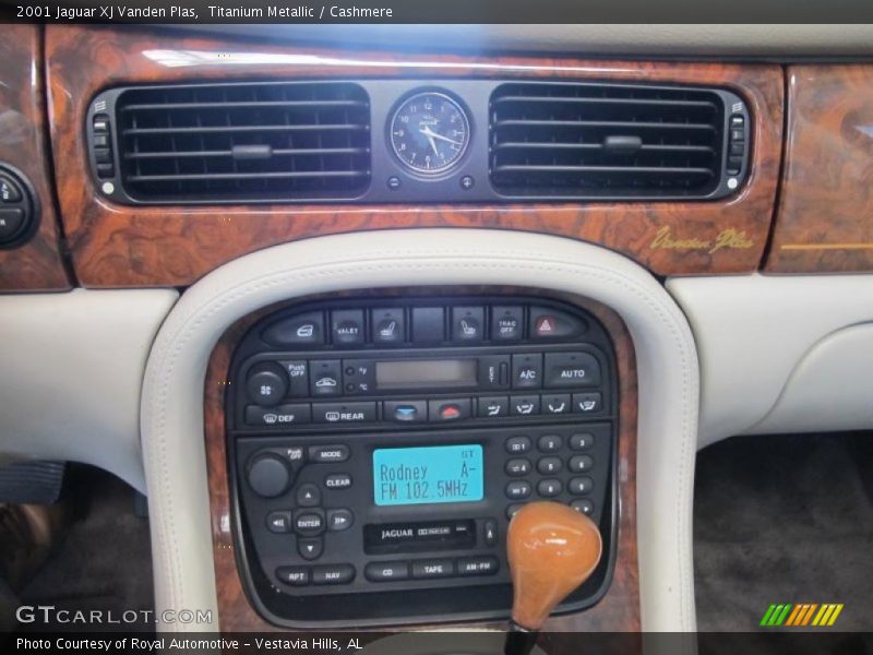 Titanium Metallic / Cashmere 2001 Jaguar XJ Vanden Plas
