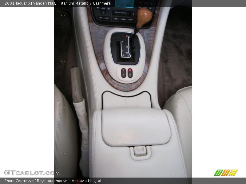 Titanium Metallic / Cashmere 2001 Jaguar XJ Vanden Plas