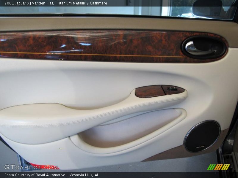 Titanium Metallic / Cashmere 2001 Jaguar XJ Vanden Plas