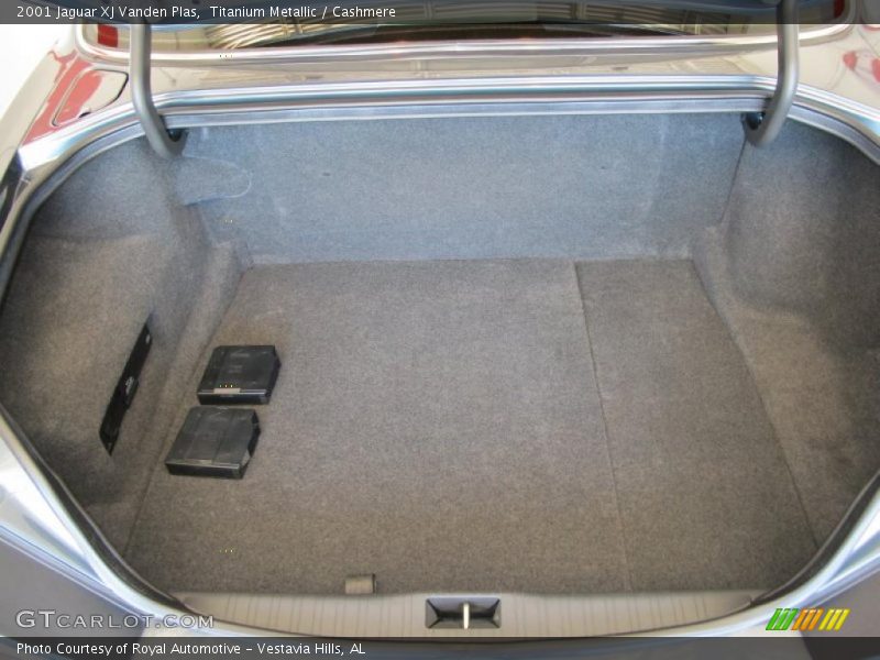 Titanium Metallic / Cashmere 2001 Jaguar XJ Vanden Plas