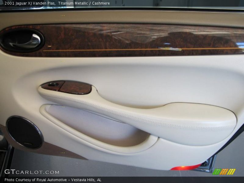 Titanium Metallic / Cashmere 2001 Jaguar XJ Vanden Plas