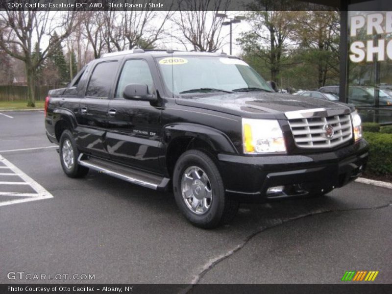 Black Raven / Shale 2005 Cadillac Escalade EXT AWD