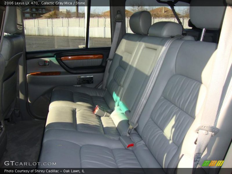 Galactic Gray Mica / Stone 2006 Lexus LX 470