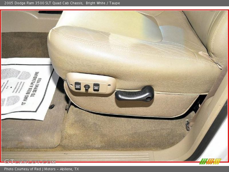 Bright White / Taupe 2005 Dodge Ram 3500 SLT Quad Cab Chassis
