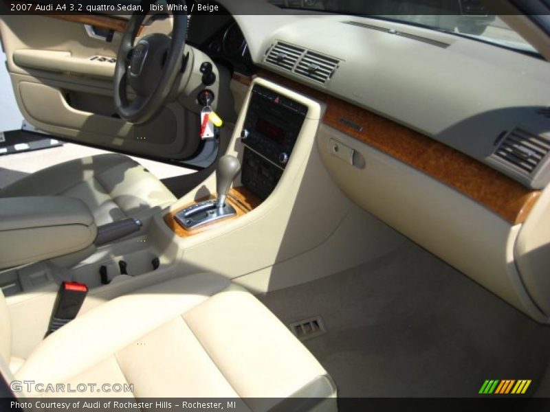 Ibis White / Beige 2007 Audi A4 3.2 quattro Sedan