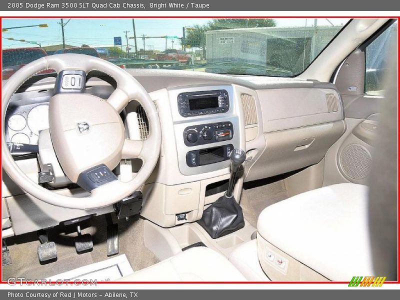 Bright White / Taupe 2005 Dodge Ram 3500 SLT Quad Cab Chassis