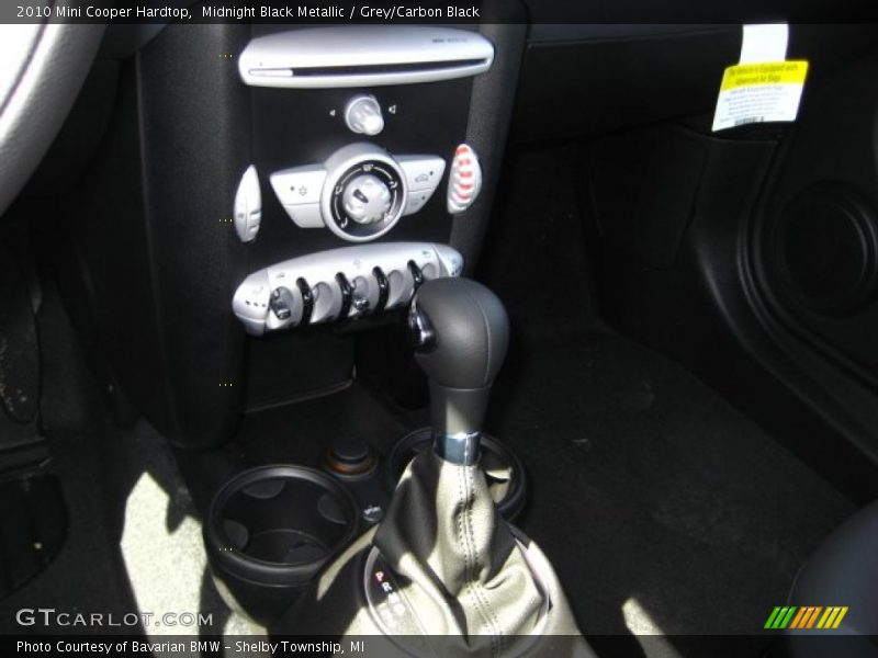 Midnight Black Metallic / Grey/Carbon Black 2010 Mini Cooper Hardtop