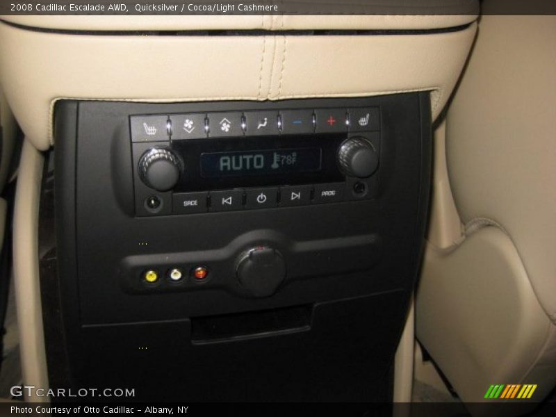 Quicksilver / Cocoa/Light Cashmere 2008 Cadillac Escalade AWD