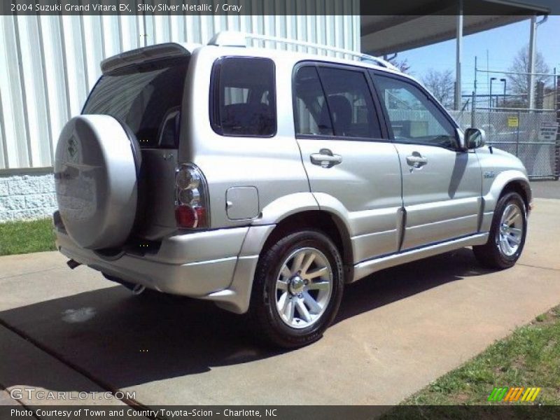 Silky Silver Metallic / Gray 2004 Suzuki Grand Vitara EX