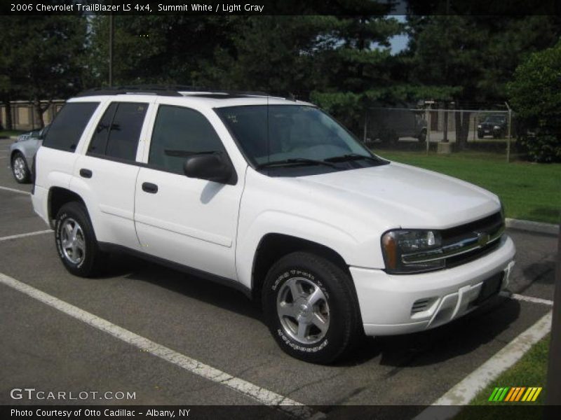 Summit White / Light Gray 2006 Chevrolet TrailBlazer LS 4x4