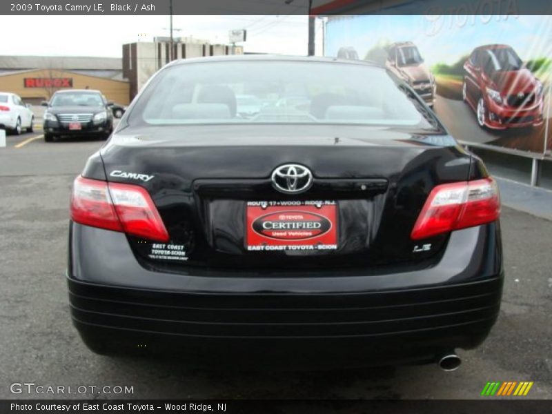 Black / Ash 2009 Toyota Camry LE