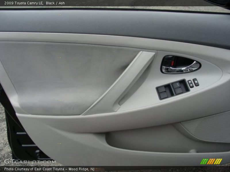 Black / Ash 2009 Toyota Camry LE