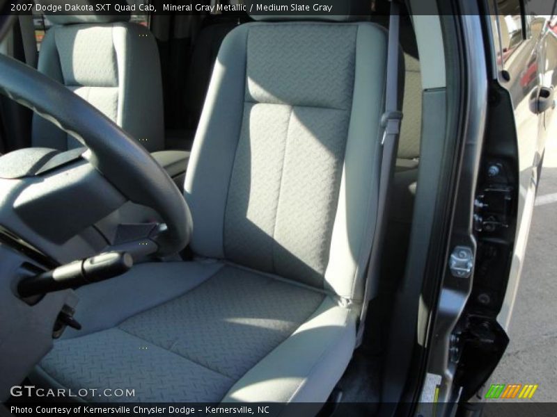 Mineral Gray Metallic / Medium Slate Gray 2007 Dodge Dakota SXT Quad Cab