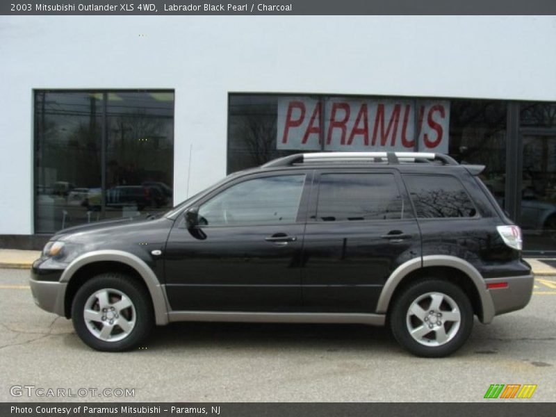 Labrador Black Pearl / Charcoal 2003 Mitsubishi Outlander XLS 4WD