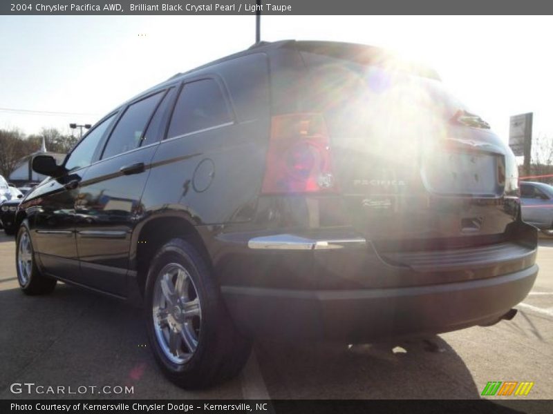Brilliant Black Crystal Pearl / Light Taupe 2004 Chrysler Pacifica AWD
