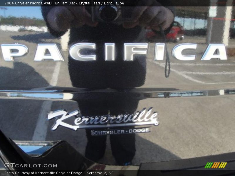 Brilliant Black Crystal Pearl / Light Taupe 2004 Chrysler Pacifica AWD