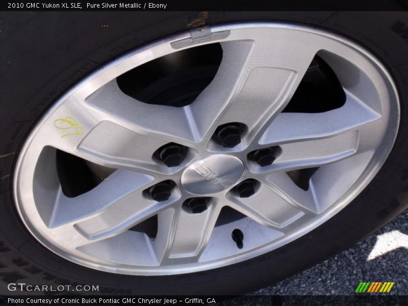 Pure Silver Metallic / Ebony 2010 GMC Yukon XL SLE