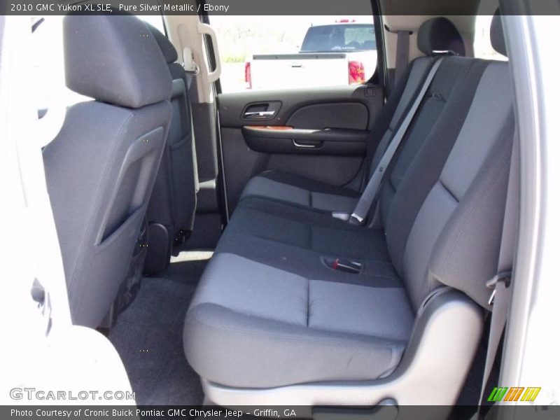 Pure Silver Metallic / Ebony 2010 GMC Yukon XL SLE