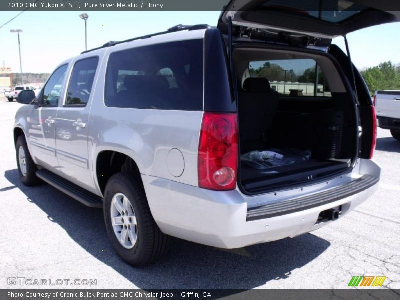 Pure Silver Metallic / Ebony 2010 GMC Yukon XL SLE