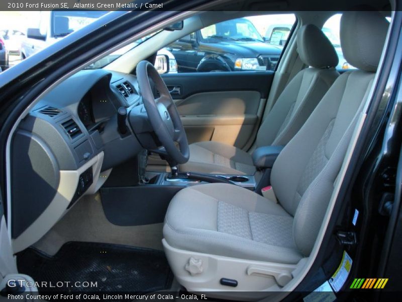 Atlantis Green Metallic / Camel 2010 Ford Fusion SE