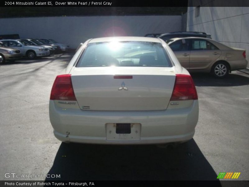 Dover White Pearl / Petrol Gray 2004 Mitsubishi Galant ES