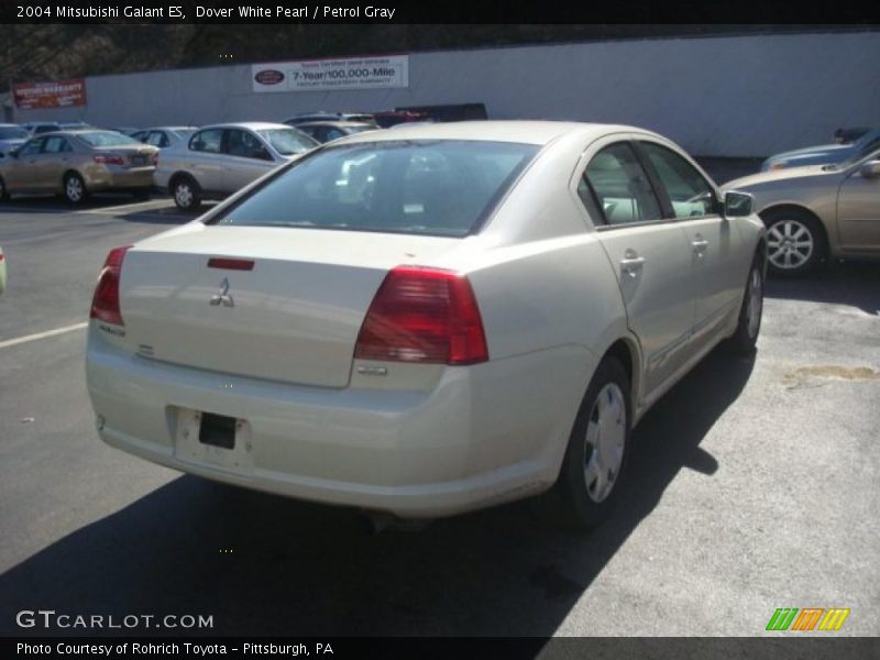 Dover White Pearl / Petrol Gray 2004 Mitsubishi Galant ES