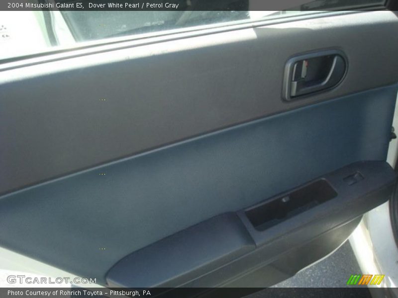 Dover White Pearl / Petrol Gray 2004 Mitsubishi Galant ES