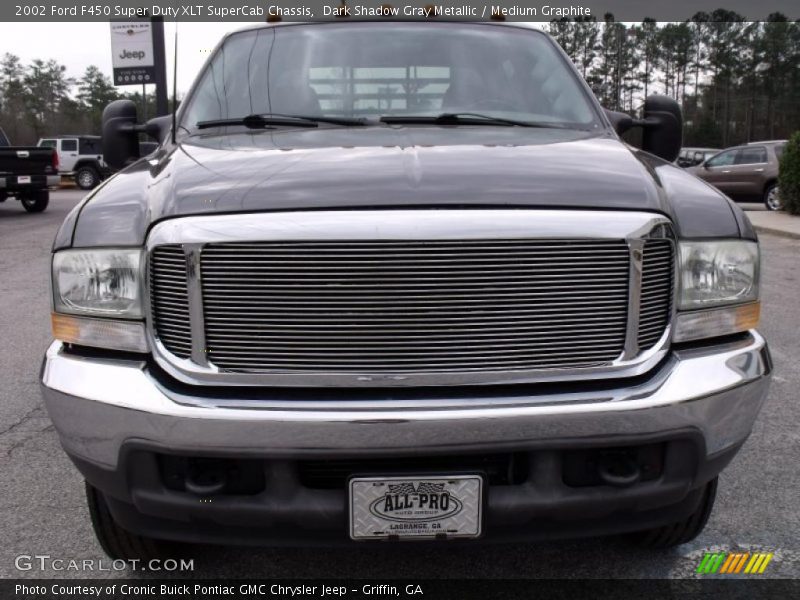 Dark Shadow Gray Metallic / Medium Graphite 2002 Ford F450 Super Duty XLT SuperCab Chassis