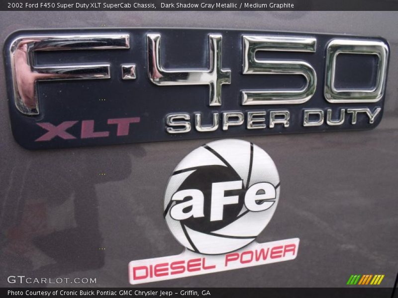 Dark Shadow Gray Metallic / Medium Graphite 2002 Ford F450 Super Duty XLT SuperCab Chassis