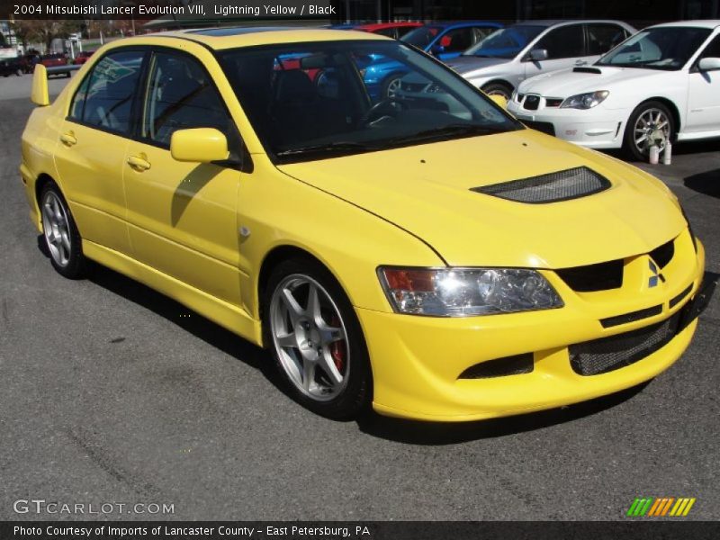 Front 3/4 View of 2004 Lancer Evolution VIII