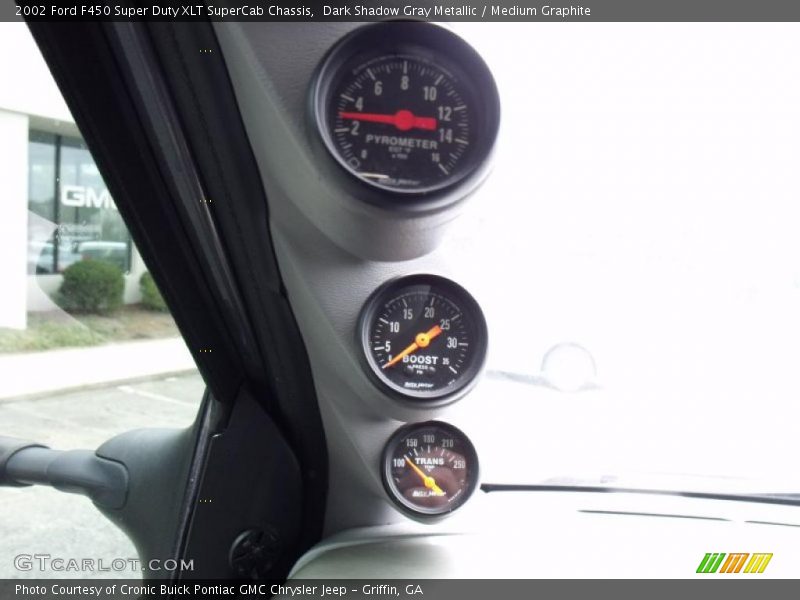 Dark Shadow Gray Metallic / Medium Graphite 2002 Ford F450 Super Duty XLT SuperCab Chassis