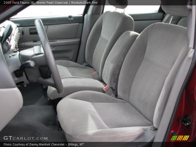 Merlot Pearl Clearcoat / Medium/Dark Flint 2005 Ford Taurus SE