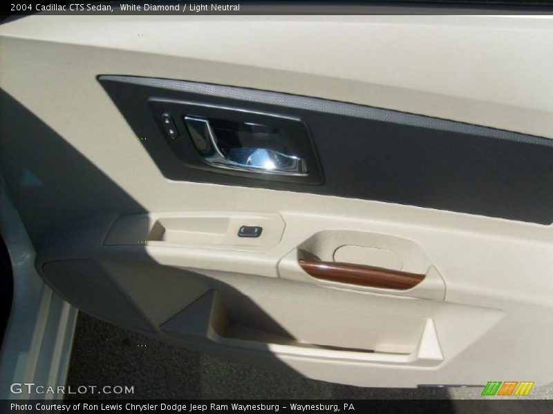 White Diamond / Light Neutral 2004 Cadillac CTS Sedan