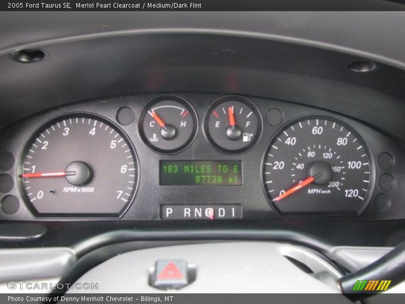Merlot Pearl Clearcoat / Medium/Dark Flint 2005 Ford Taurus SE