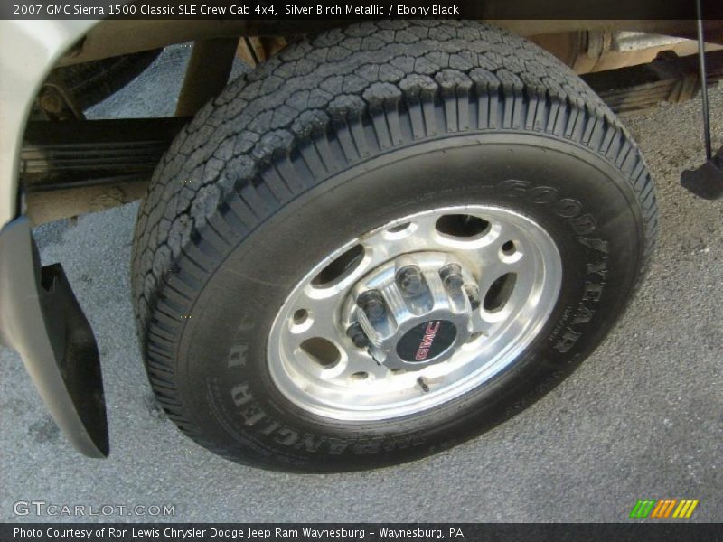 Silver Birch Metallic / Ebony Black 2007 GMC Sierra 1500 Classic SLE Crew Cab 4x4