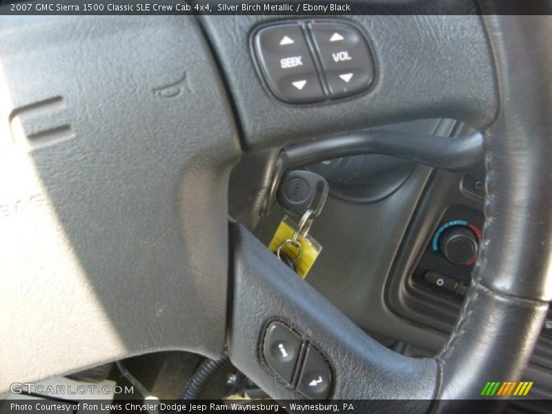 Silver Birch Metallic / Ebony Black 2007 GMC Sierra 1500 Classic SLE Crew Cab 4x4