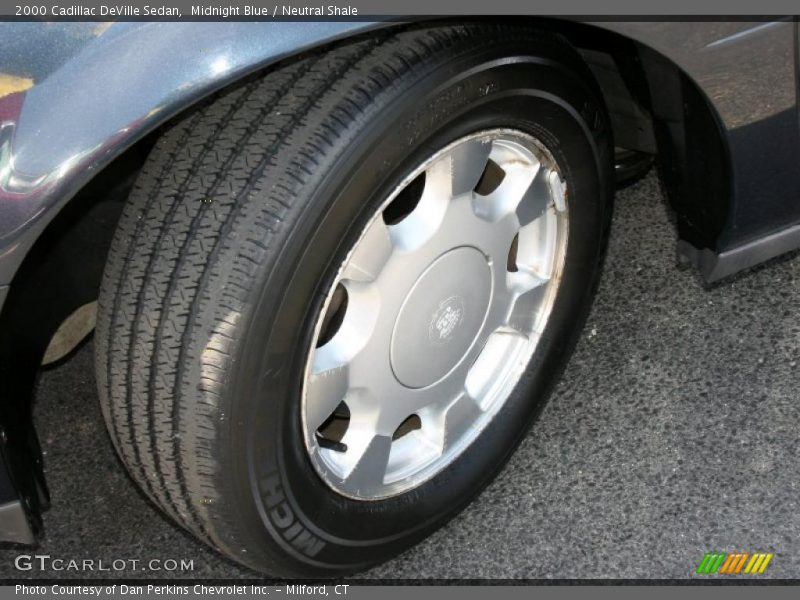 Midnight Blue / Neutral Shale 2000 Cadillac DeVille Sedan