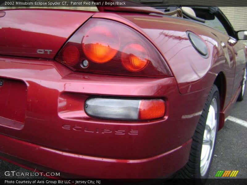 Patriot Red Pearl / Beige/Black 2002 Mitsubishi Eclipse Spyder GT