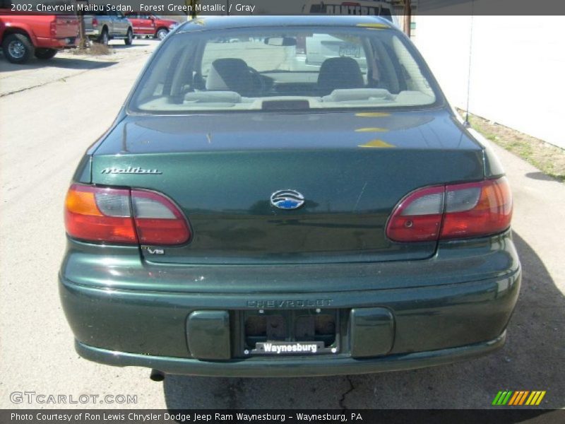 Forest Green Metallic / Gray 2002 Chevrolet Malibu Sedan