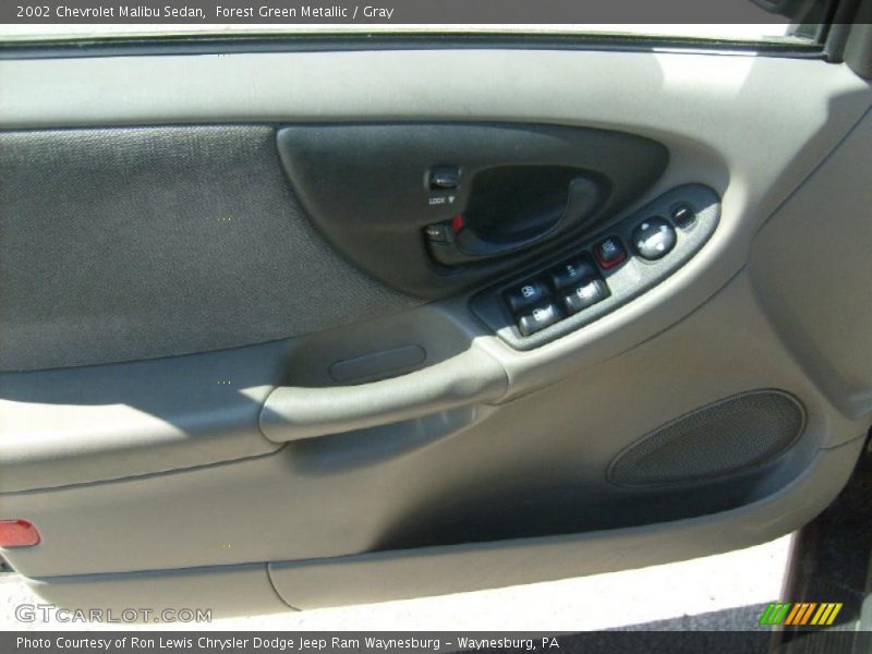 Forest Green Metallic / Gray 2002 Chevrolet Malibu Sedan