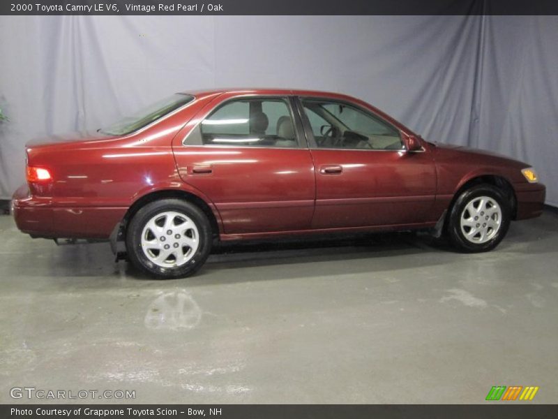 Vintage Red Pearl / Oak 2000 Toyota Camry LE V6