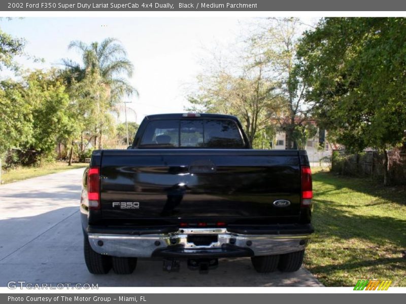 Black / Medium Parchment 2002 Ford F350 Super Duty Lariat SuperCab 4x4 Dually