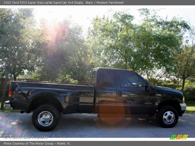 Black / Medium Parchment 2002 Ford F350 Super Duty Lariat SuperCab 4x4 Dually