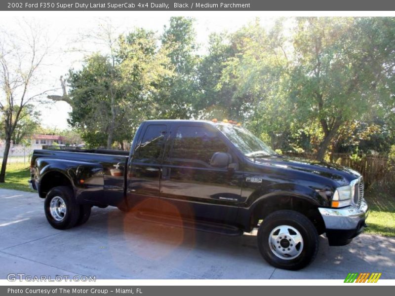 Black / Medium Parchment 2002 Ford F350 Super Duty Lariat SuperCab 4x4 Dually
