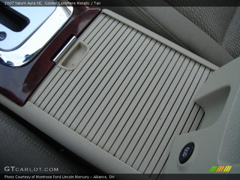 Golden Cashmere Metallic / Tan 2007 Saturn Aura XE