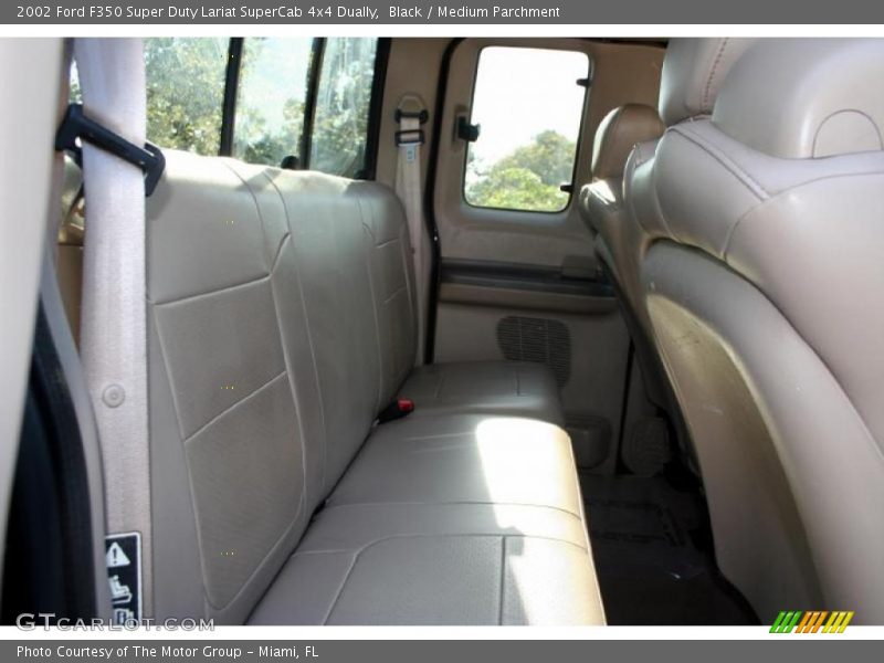 Black / Medium Parchment 2002 Ford F350 Super Duty Lariat SuperCab 4x4 Dually