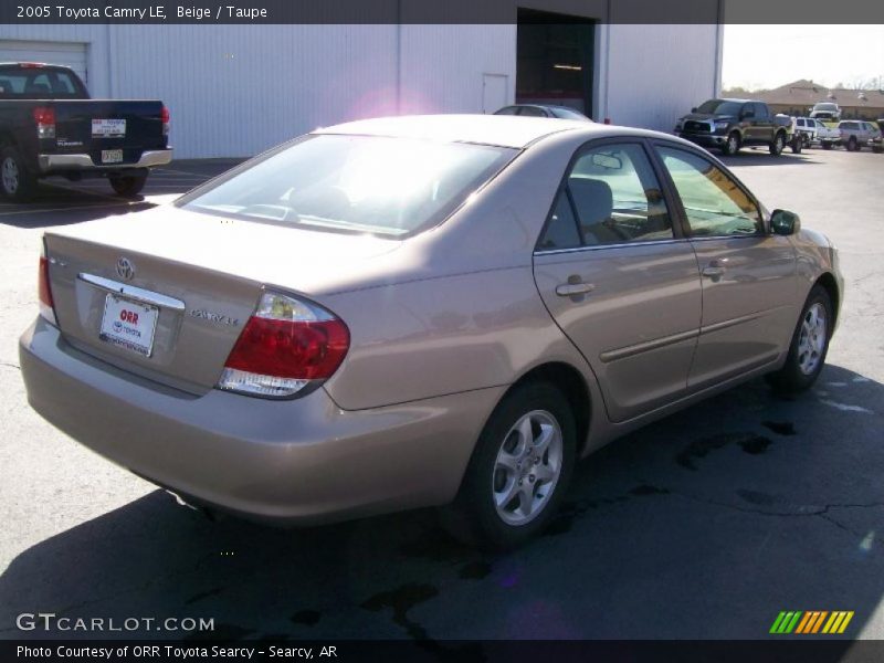 Beige / Taupe 2005 Toyota Camry LE