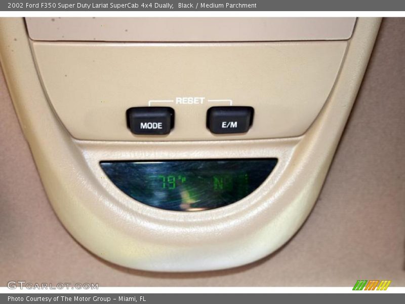 Black / Medium Parchment 2002 Ford F350 Super Duty Lariat SuperCab 4x4 Dually