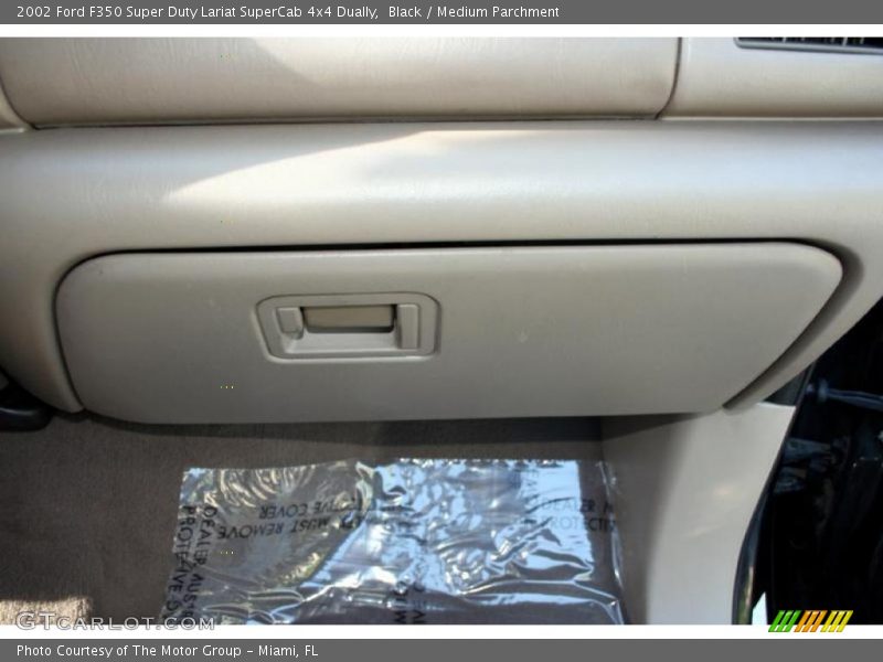 Black / Medium Parchment 2002 Ford F350 Super Duty Lariat SuperCab 4x4 Dually